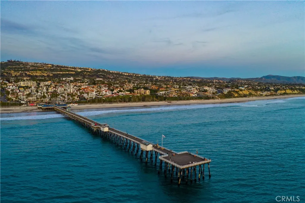 3811 Vista Blanca, San Clemente, California 92672 home-pic-38