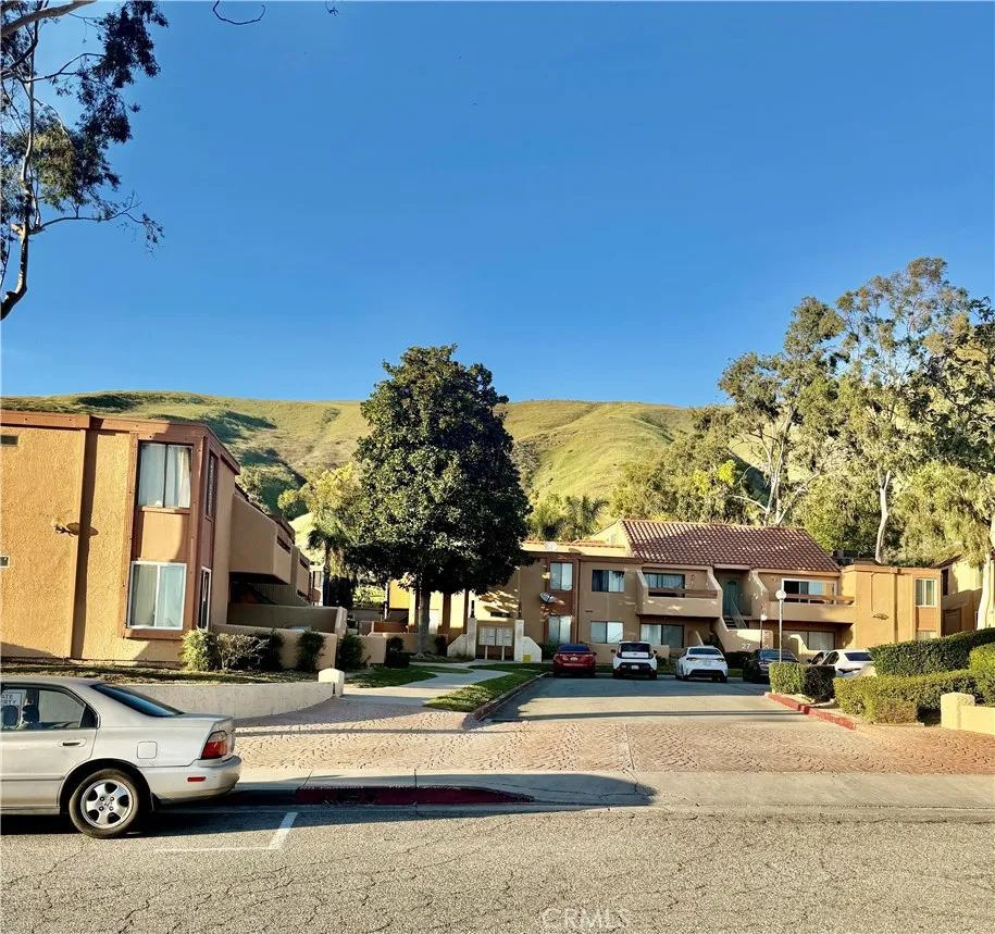 1440 W Edgehill 8, San Bernardino, California 92405 home-pic-4