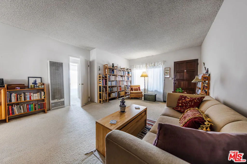 1522 S Centinela Avenue 210, Los Angeles, California 90025 home-pic-9