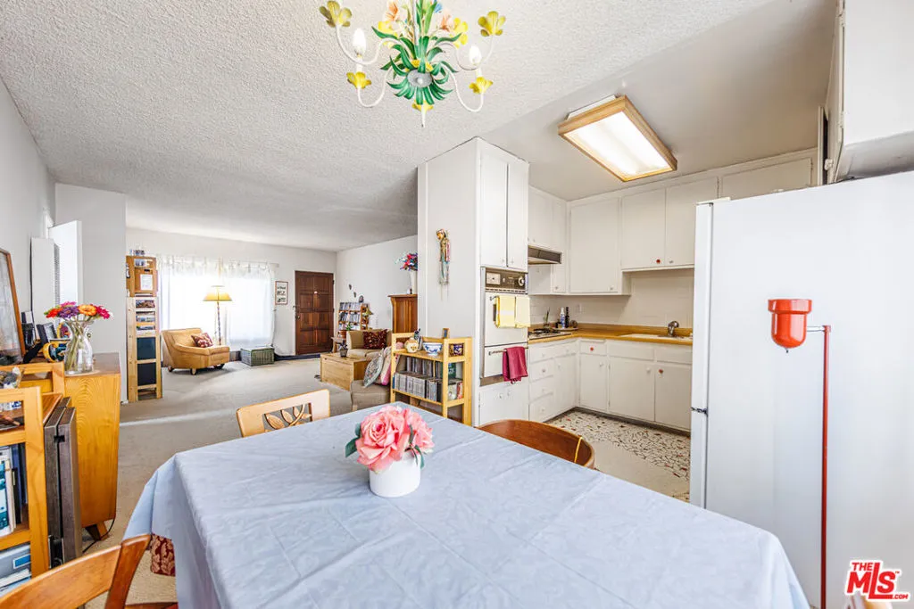 1522 S Centinela Avenue 210, Los Angeles, California 90025 home-pic-12