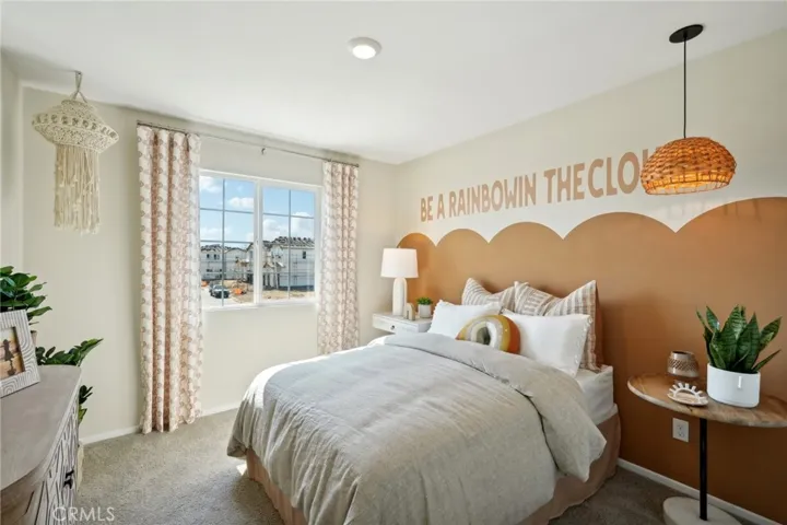 MODEL HOME