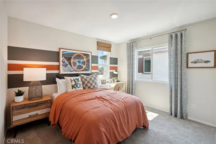 MODEL HOME