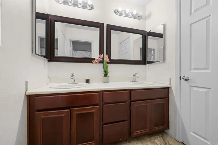 Full bath double sink