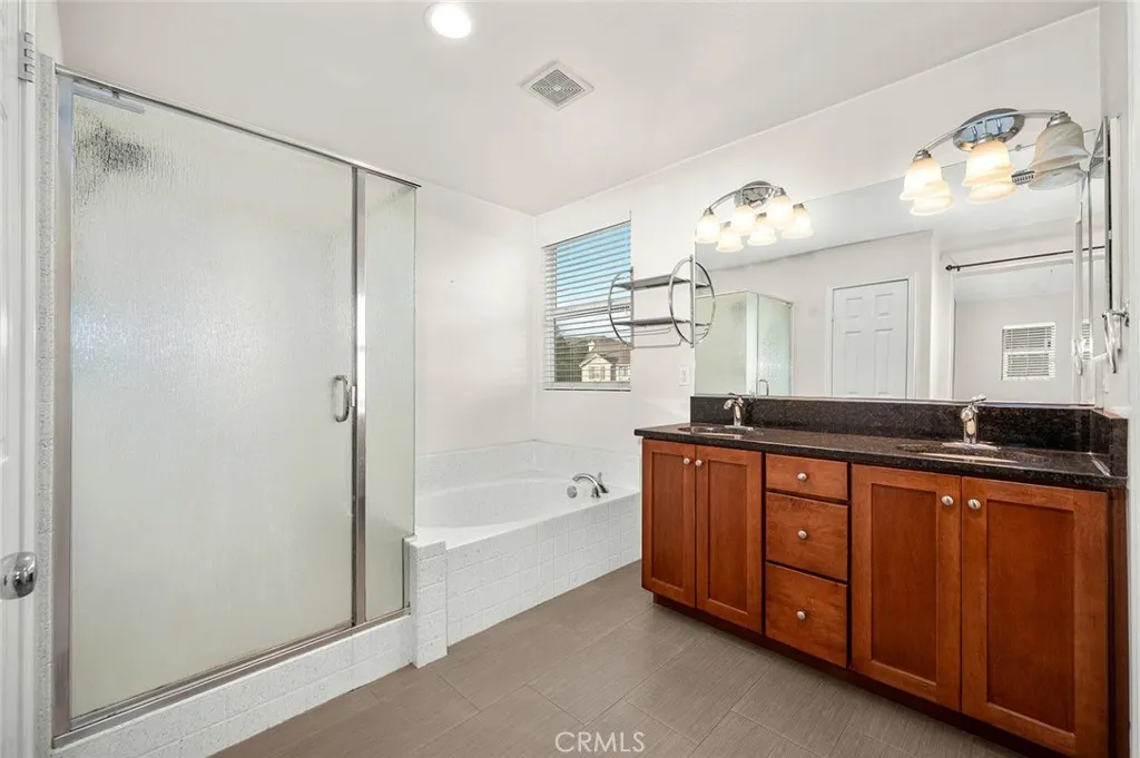 7949 Shadow Trails, Jurupa Valley, California 92509 home-pic-18
