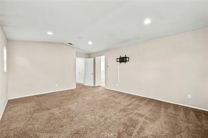 7949 Shadow Trails, Jurupa Valley, California 92509