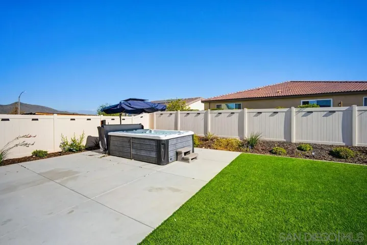 32046 Prairie Crossing Dr, Winchester, California 92596