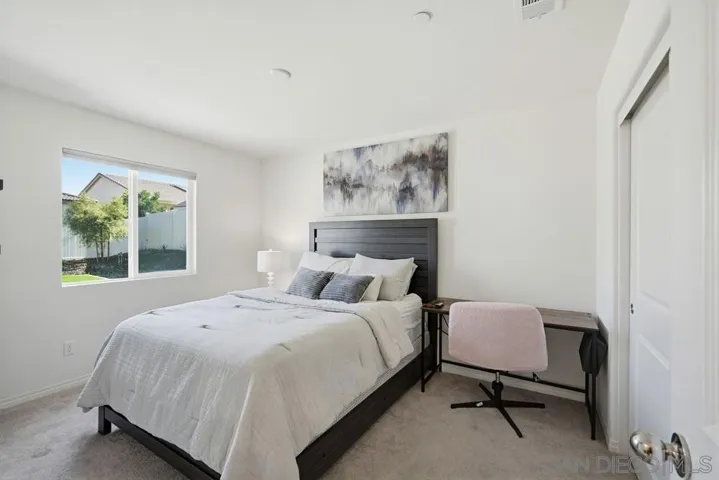 32046 Prairie Crossing Dr, Winchester, California 92596