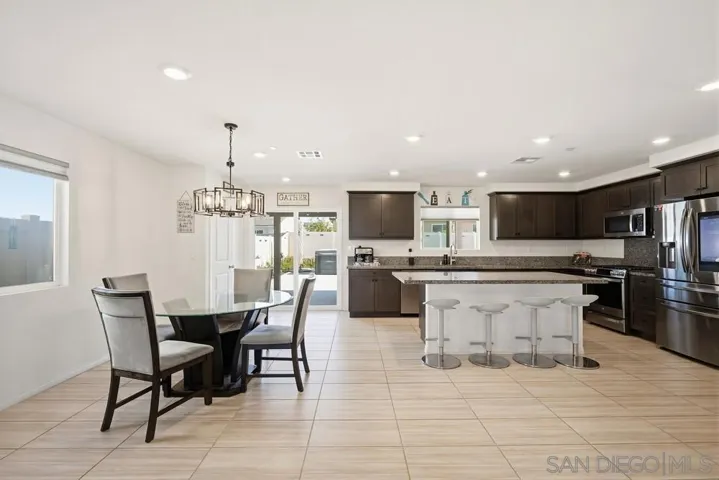 32046 Prairie Crossing Dr, Winchester, California 92596