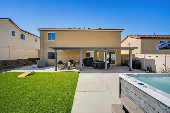 32046 Prairie Crossing Dr, Winchester, California 92596