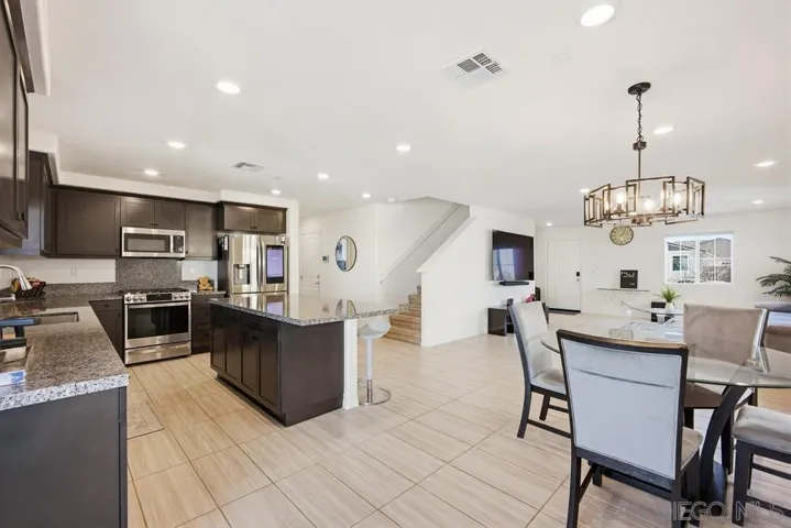 32046 Prairie Crossing Dr, Winchester, California 92596