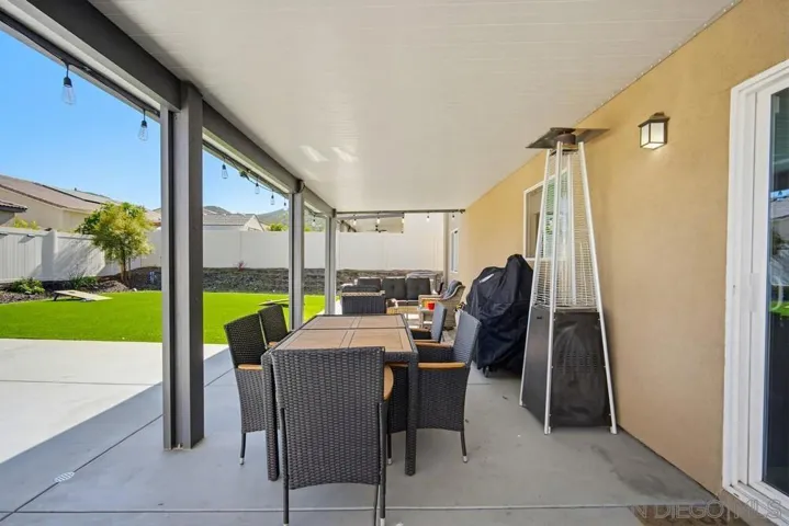 32046 Prairie Crossing Dr, Winchester, California 92596