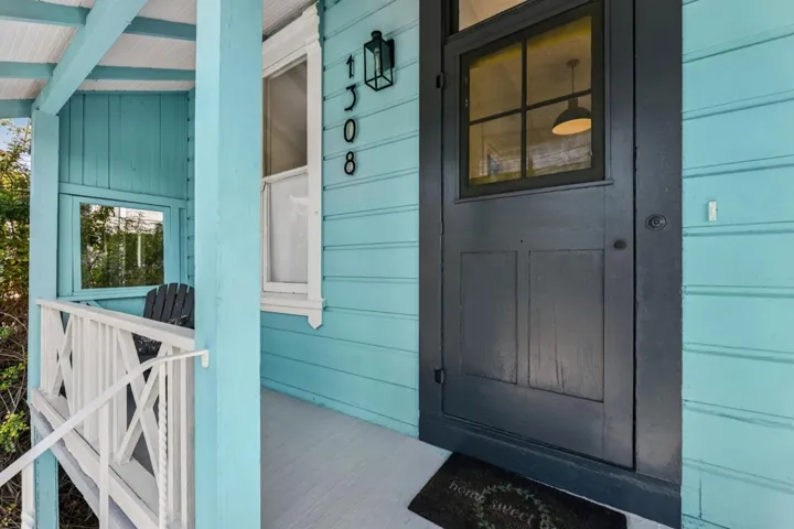 Entrance to property