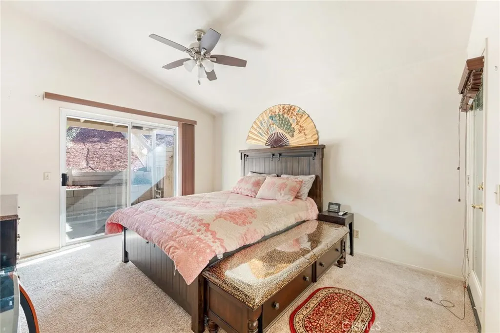 737 Verona, San Jacinto, California 92583 home-pic-17