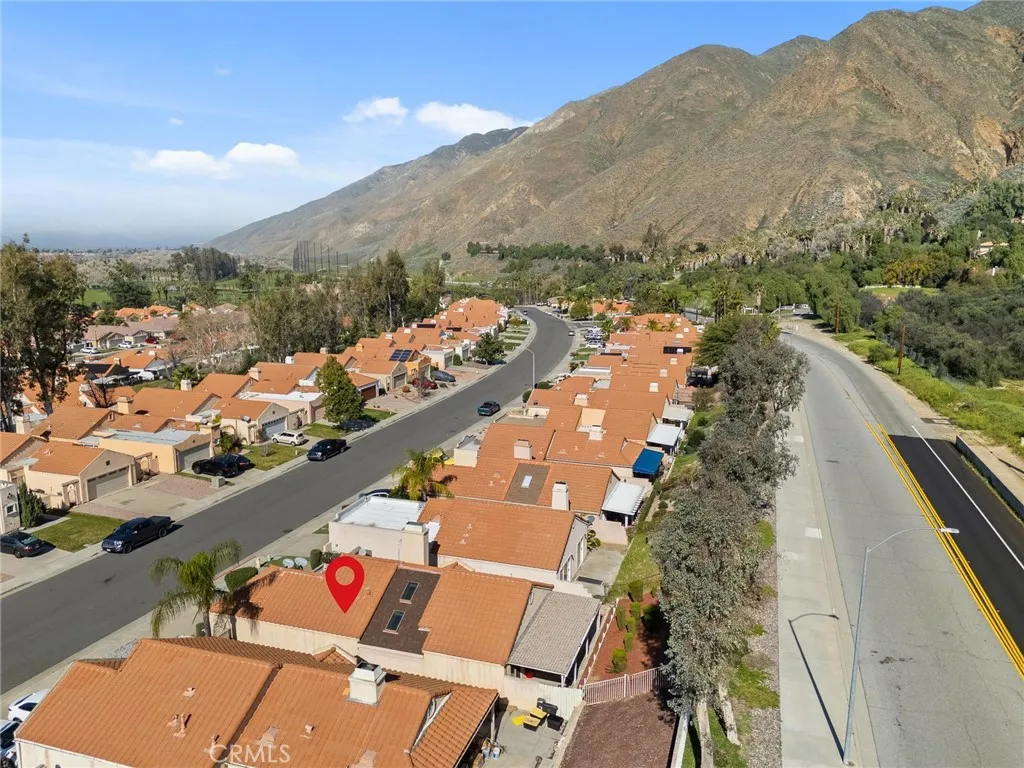 737 Verona, San Jacinto, California 92583 home-pic-35