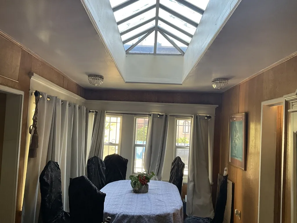 2068 S Hobart Boulevard, Los Angeles, California 90018 home-pic-13