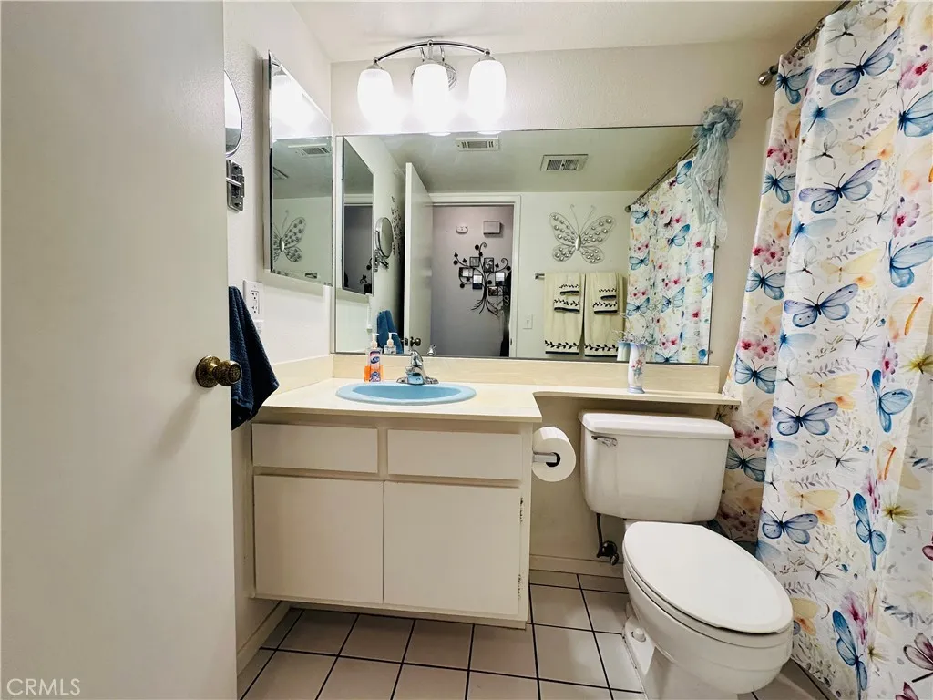 1255 S Buena Vista, Hemet, California 92543 home-pic-17