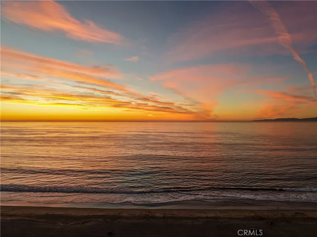 Live here where every evening ends in color