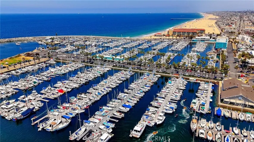 Marina to the North