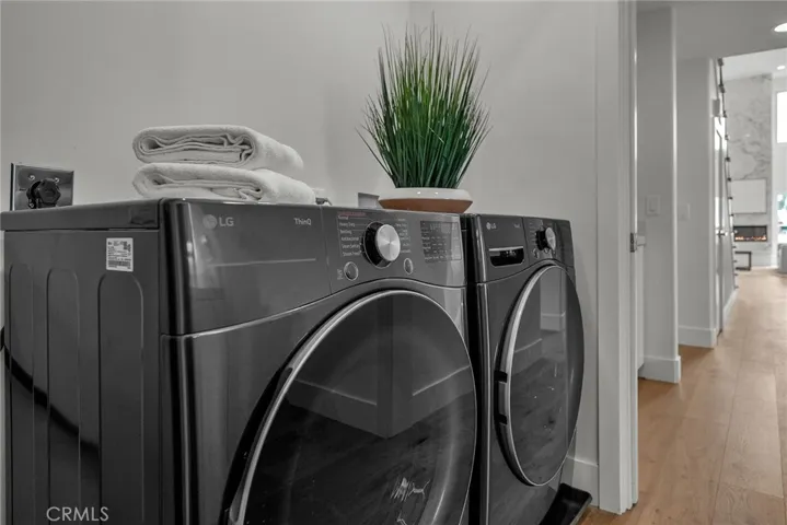 Convenient main-level washer and dryer for effortless living