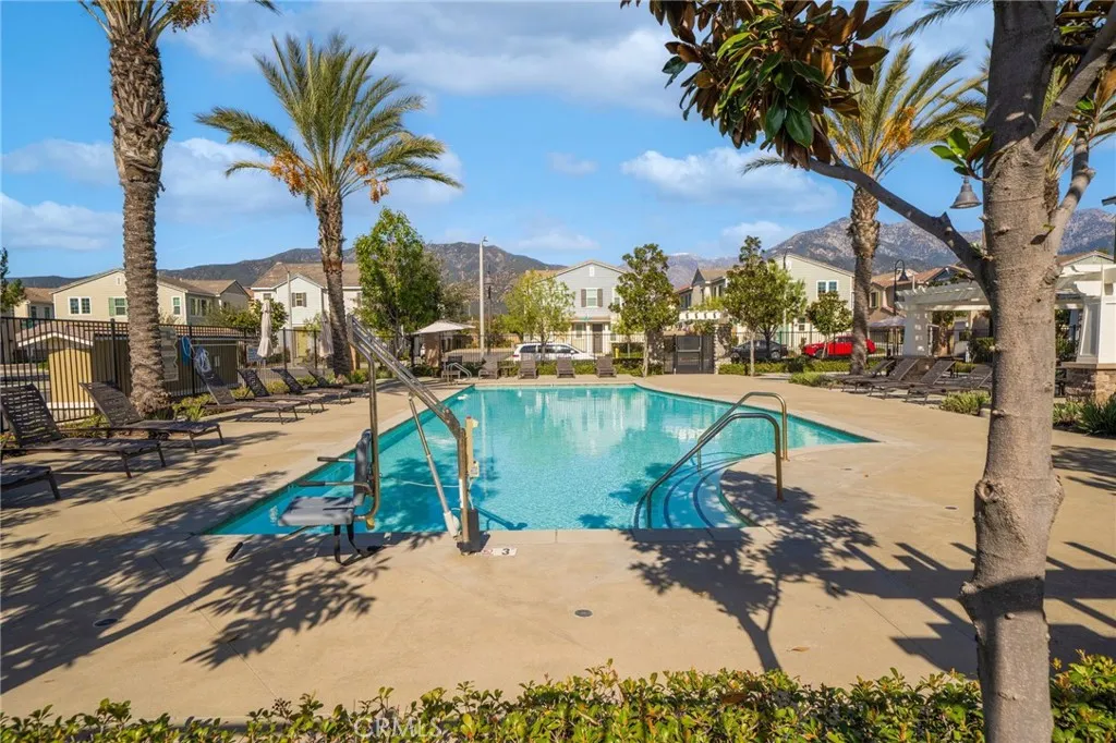 1850 Plan Tree, Upland, California 91784 home-pic-24
