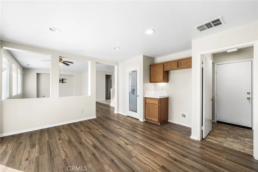 1232 Sunburst, Beaumont, California 92223 home-pic-14