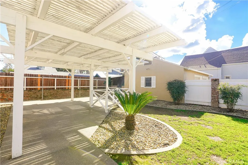 2038 H, Merced, California 95340 home-pic-31