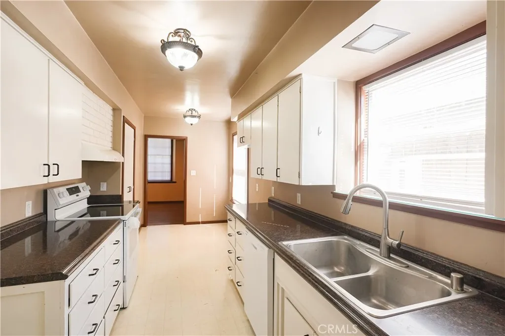 2038 H, Merced, California 95340 home-pic-10