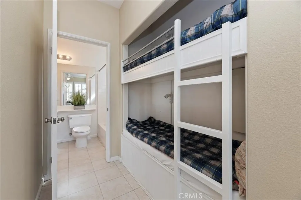 9133 Espinosa, Corona, California 92883 home-pic-14