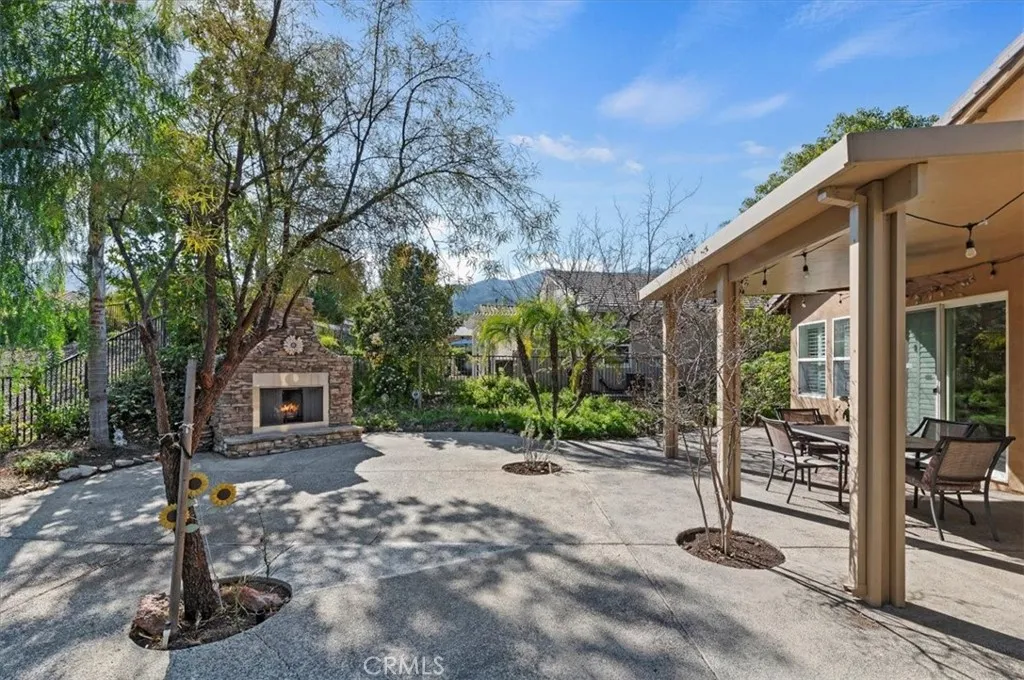 9133 Espinosa, Corona, California 92883 home-pic-20