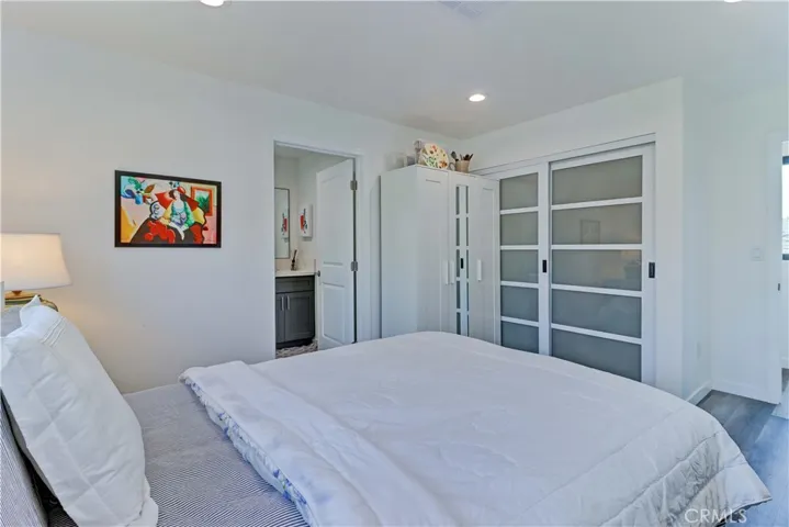 223 N. St. Andrews, Los Angeles, California 90004