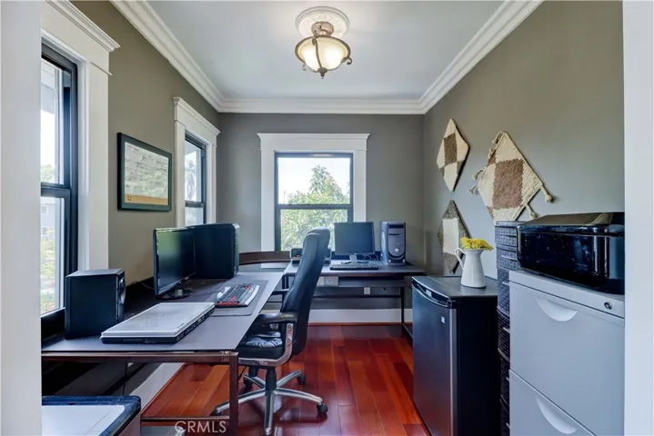 223 N. St. Andrews, Los Angeles, California 90004