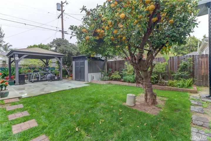 223 N. St. Andrews, Los Angeles, California 90004
