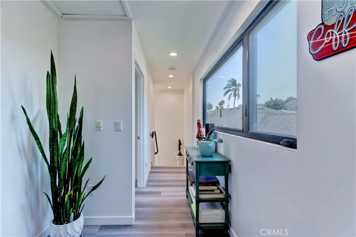 223 N. St. Andrews, Los Angeles, California 90004