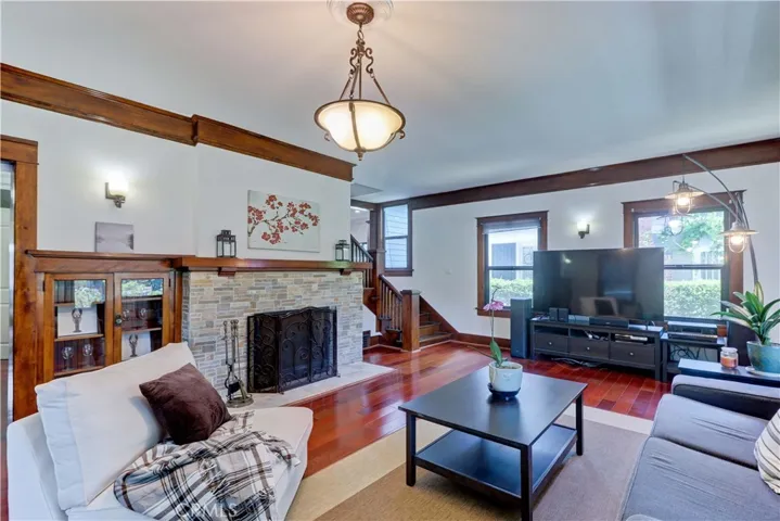 223 N. St. Andrews, Los Angeles, California 90004