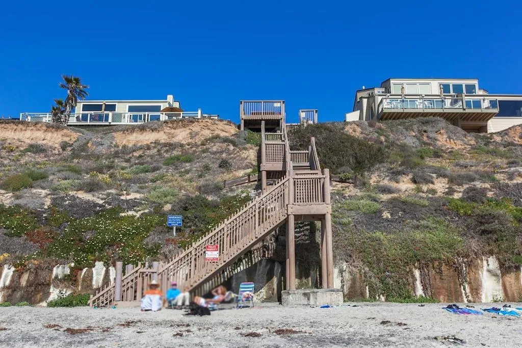 1715 Kennington Road, Encinitas, California 92024 home-pic-42