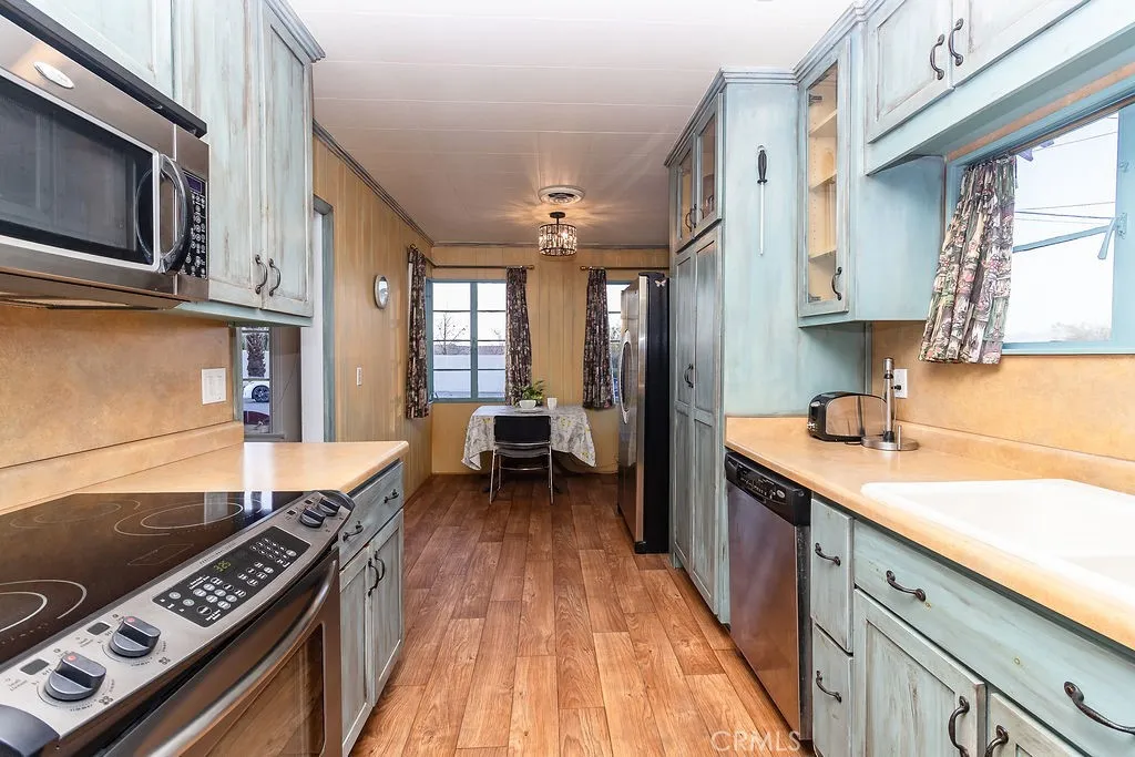 1417 Highland Avenue, Needles, California 92363 home-pic-14
