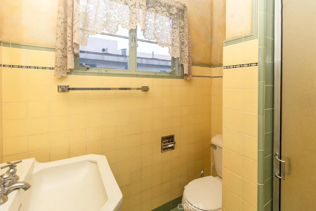 1417 Highland Avenue, Needles, California 92363 home-pic-31