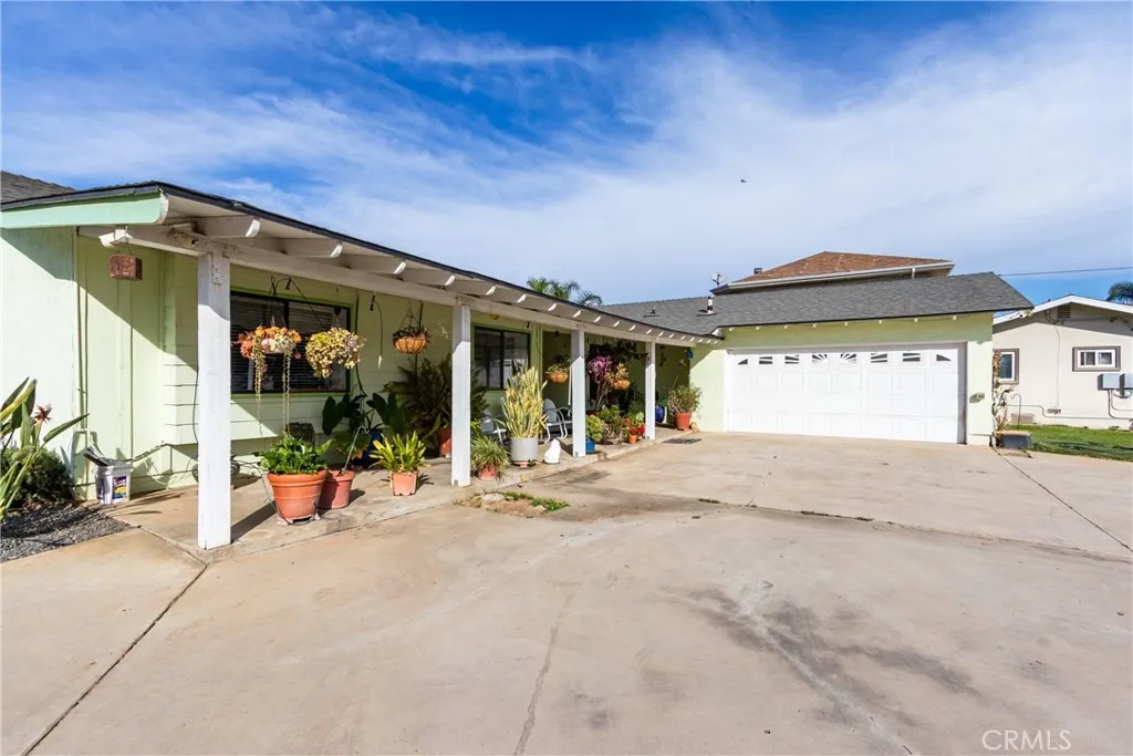 2160 Temescal Avenue, Norco, California 92860 home-pic-2