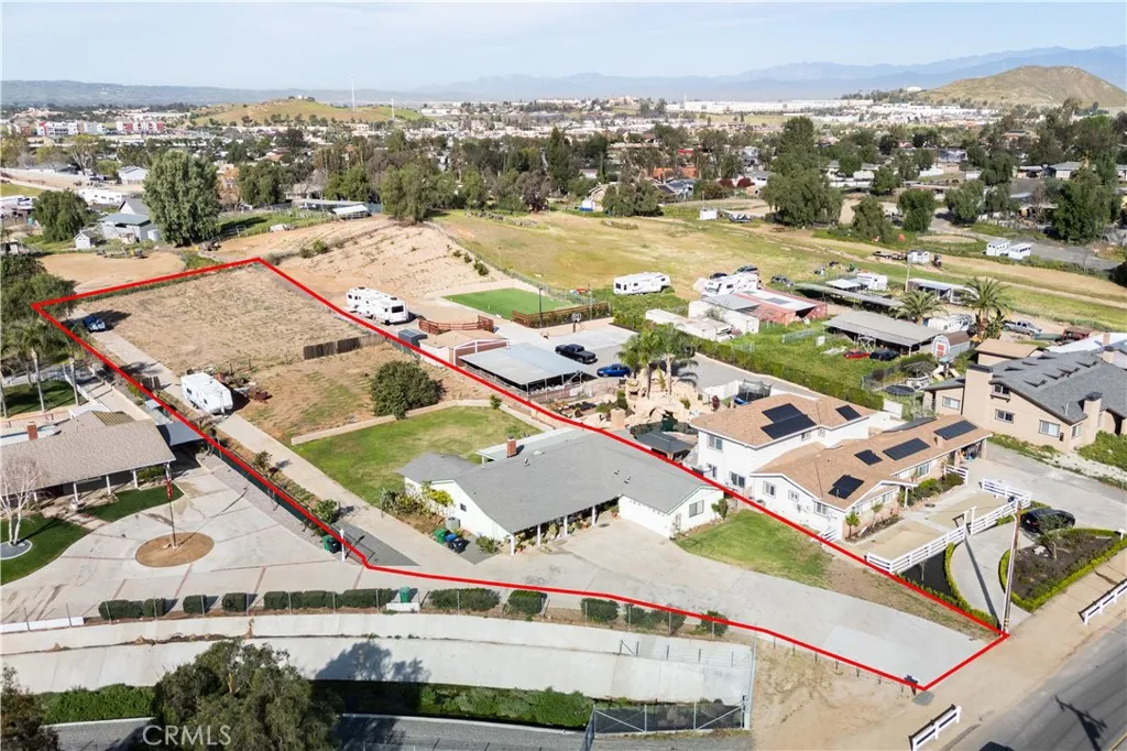 2160 Temescal Avenue, Norco, California 92860 home-pic-39