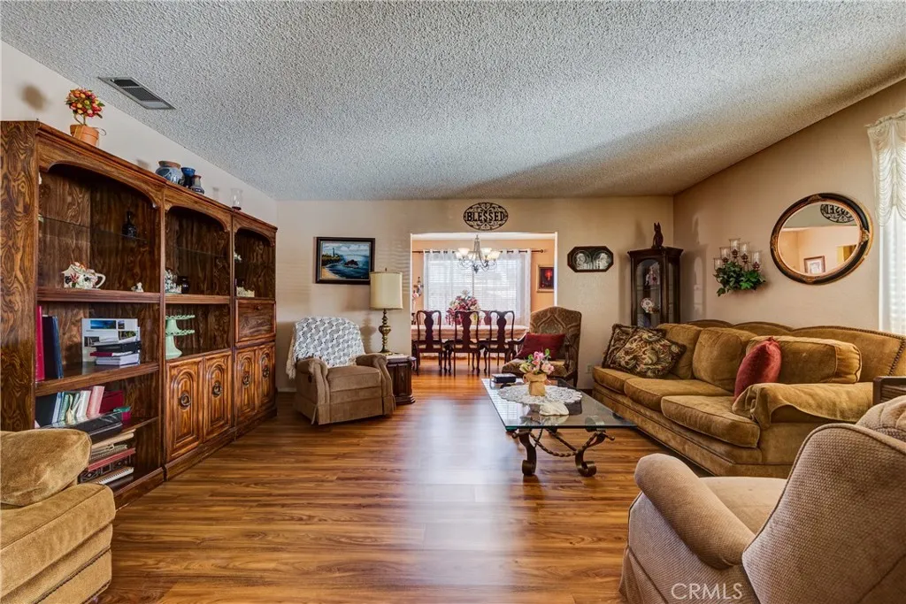 2160 Temescal Avenue, Norco, California 92860 home-pic-8