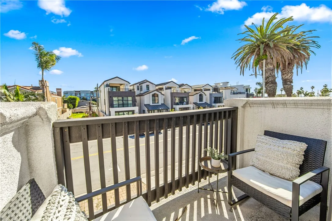 219 2nd Street, Huntington Beach, California 92648 home-pic-31