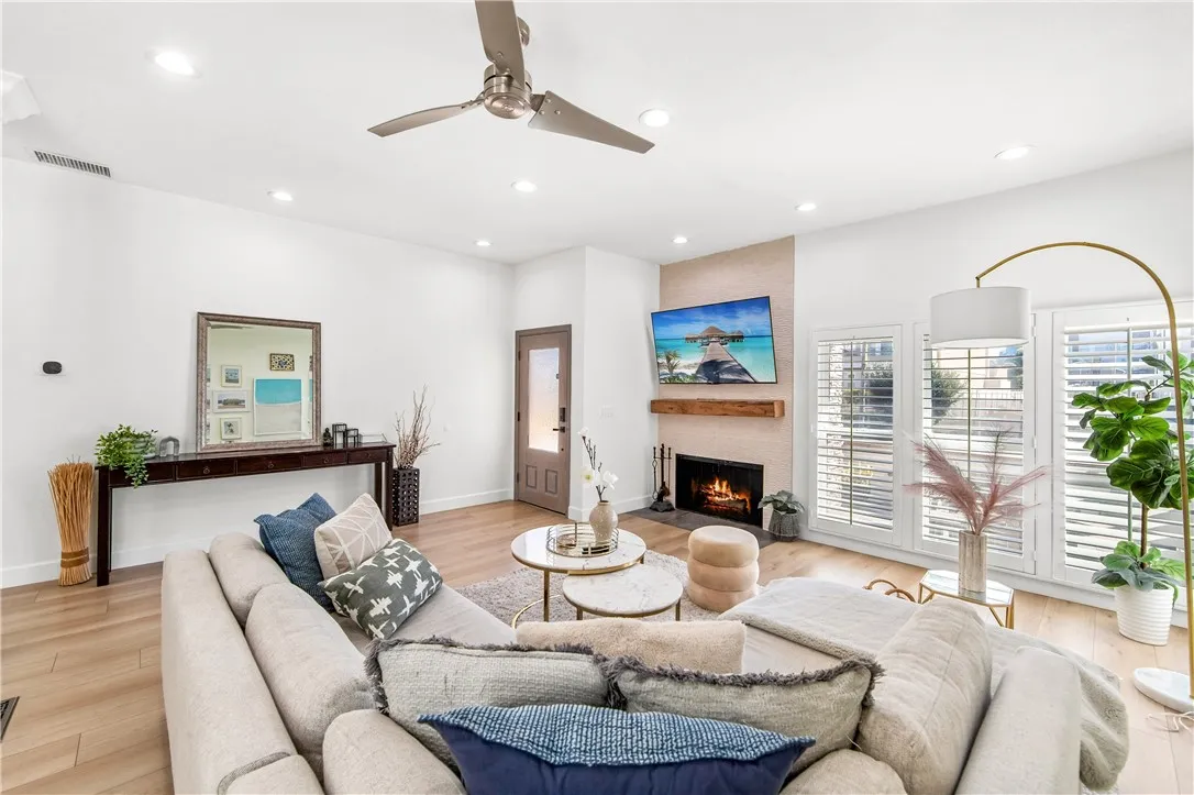219 2nd Street, Huntington Beach, California 92648 home-pic-7