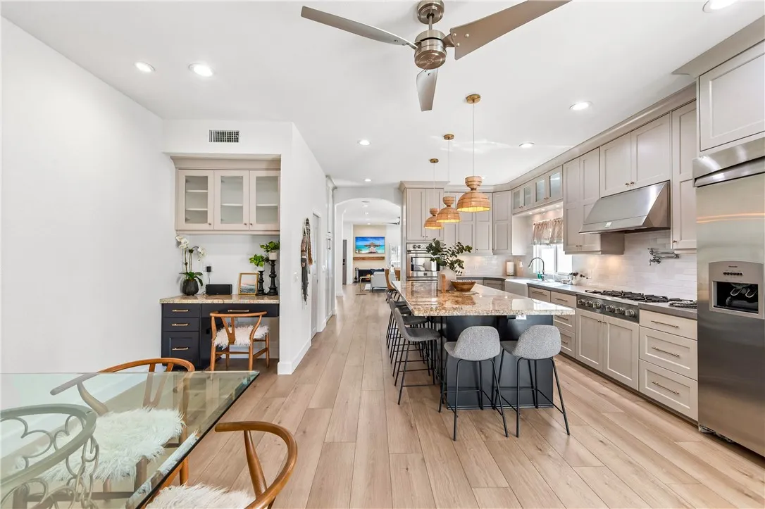 219 2nd Street, Huntington Beach, California 92648 home-pic-17