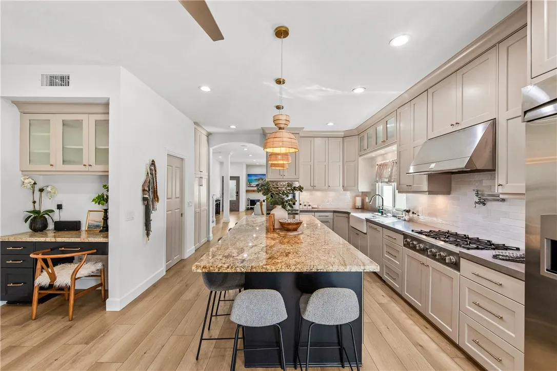219 2nd Street, Huntington Beach, California 92648 home-pic-13
