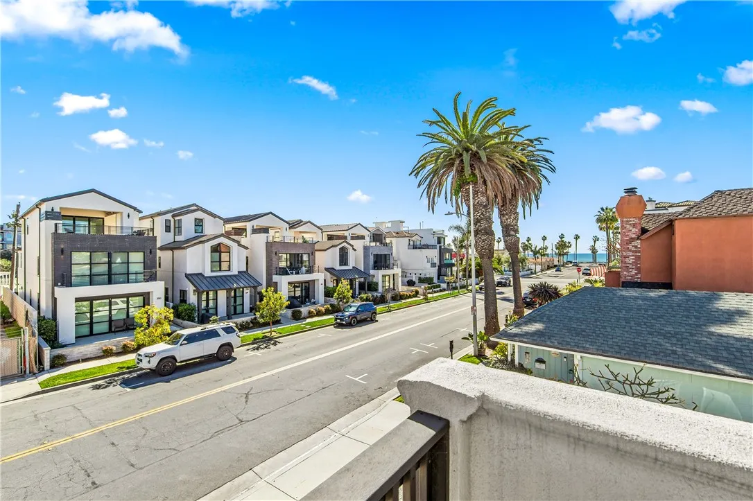 219 2nd Street, Huntington Beach, California 92648 home-pic-33