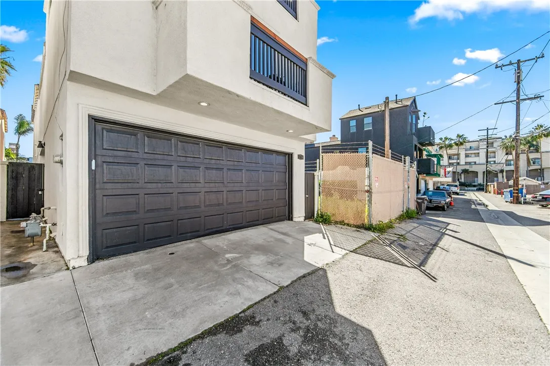 219 2nd Street, Huntington Beach, California 92648 home-pic-62