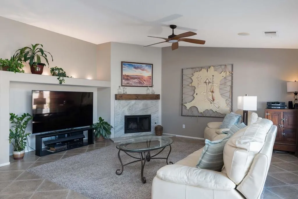 78910 Galaxy Drive, La Quinta, California 92253 home-pic-9