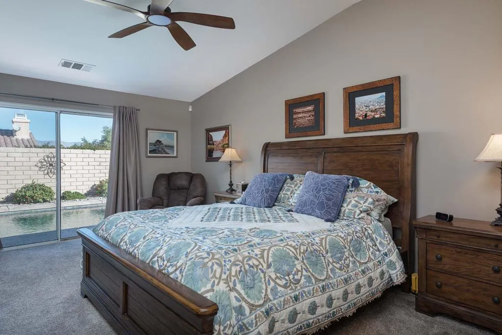 78910 Galaxy Drive, La Quinta, California 92253 home-pic-16