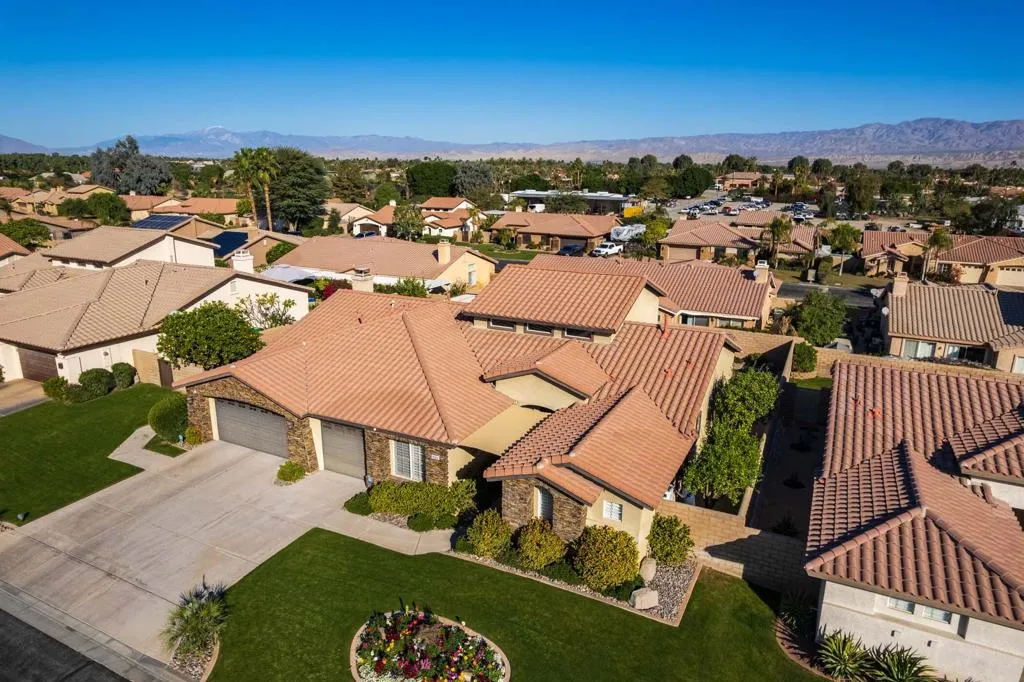78910 Galaxy Drive, La Quinta, California 92253 home-pic-46