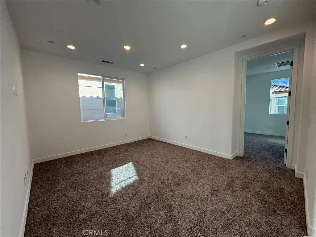 1848 Jojoba Drive, Santa Paula, California 93060 home-pic-5